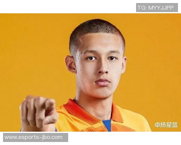 中国足球队新生代球星崛起引发关注 未来之星闪耀亚洲赛场